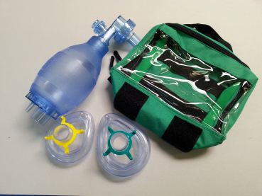 Beatmunsgbeutel für Kinder mit 2 Masken und Modultasche